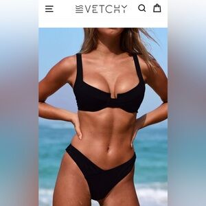 Vetchy Laguna bikini